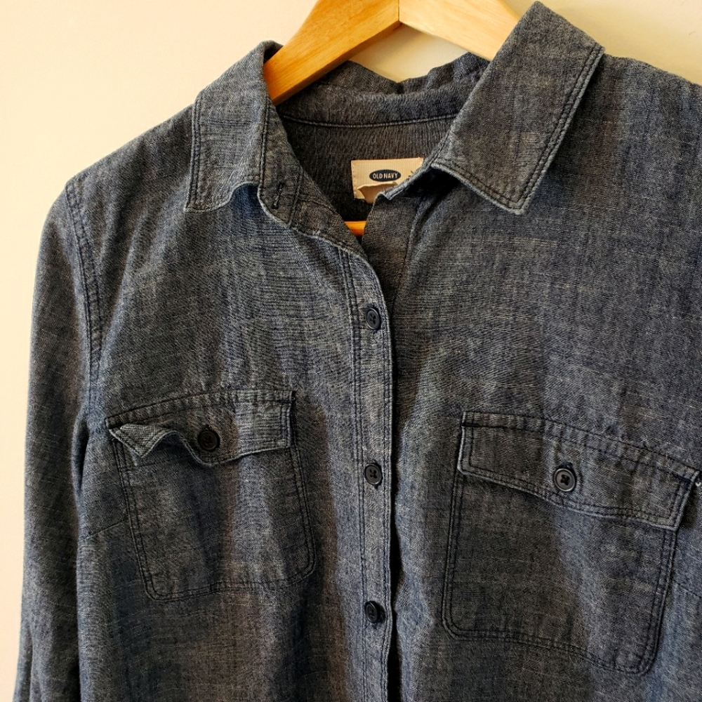 Classic Denim Blue Colored Size Small Button Down Old Navy Shirt